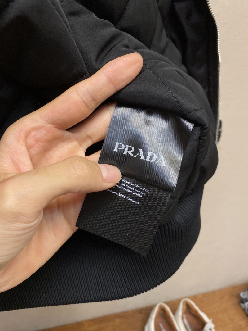 Pra*a outwear